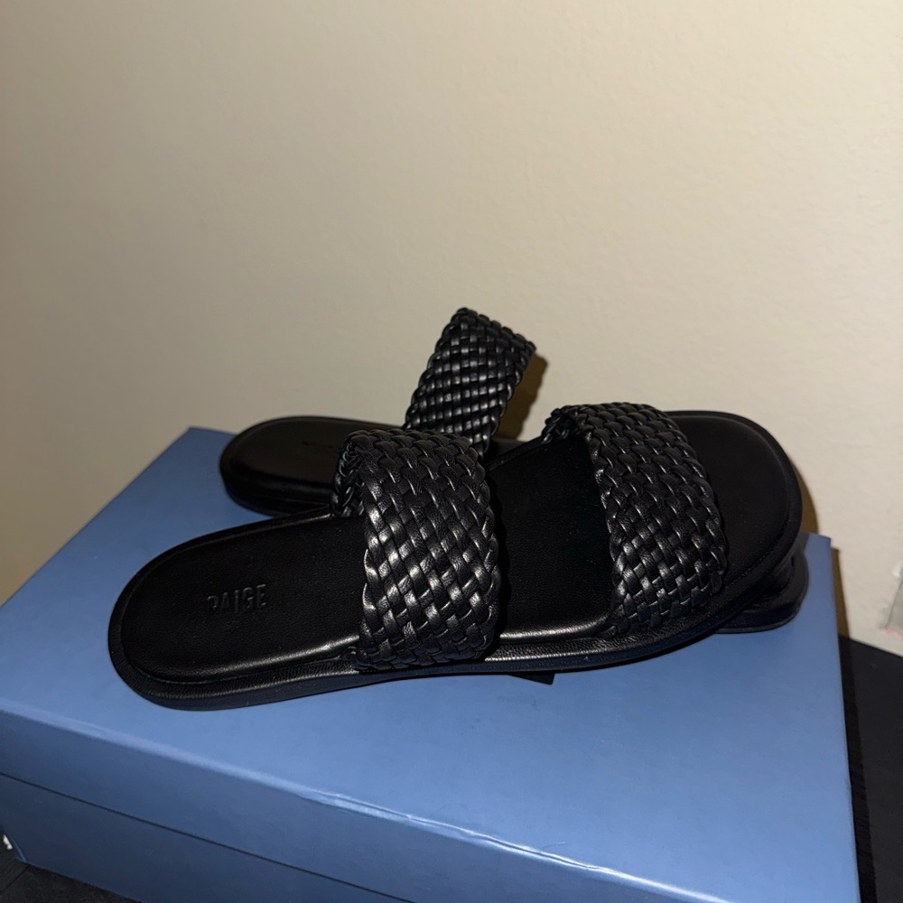 Paige Flats Size7 - Unworn